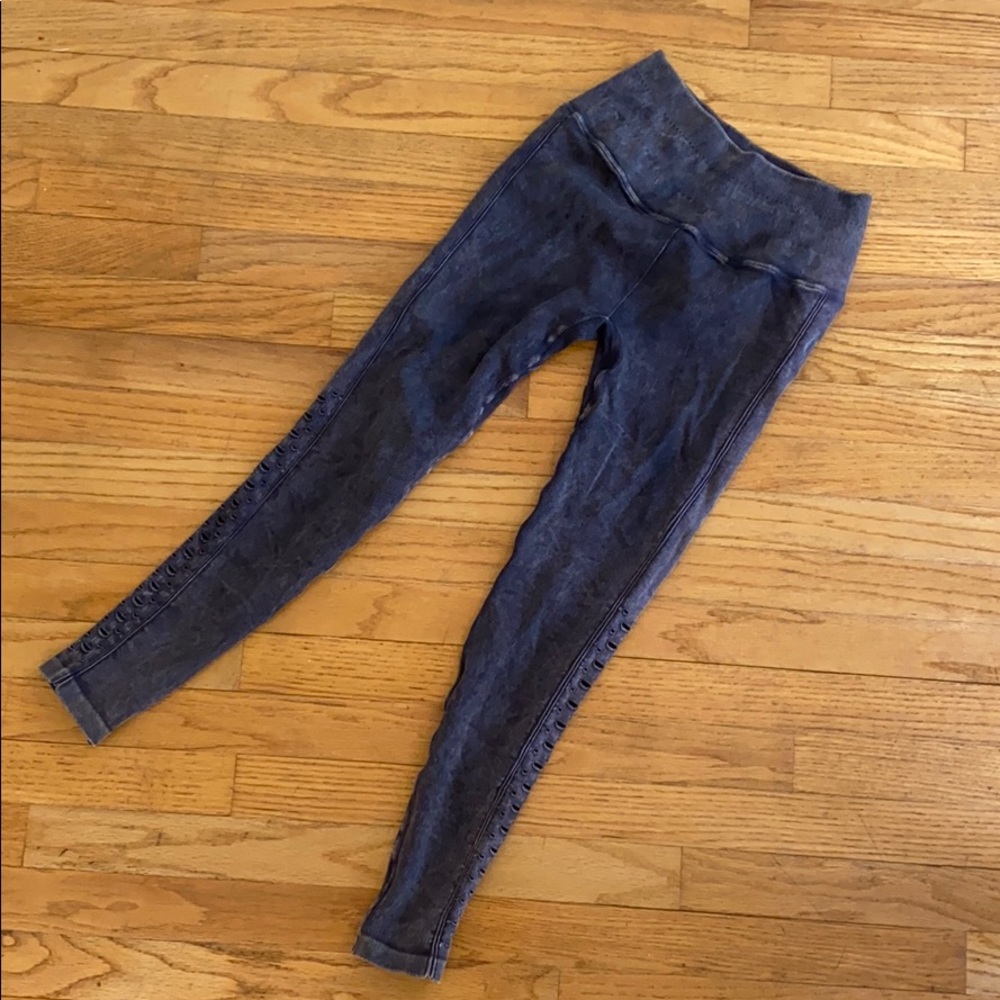 Spiritual Gangster leggings with side cut out